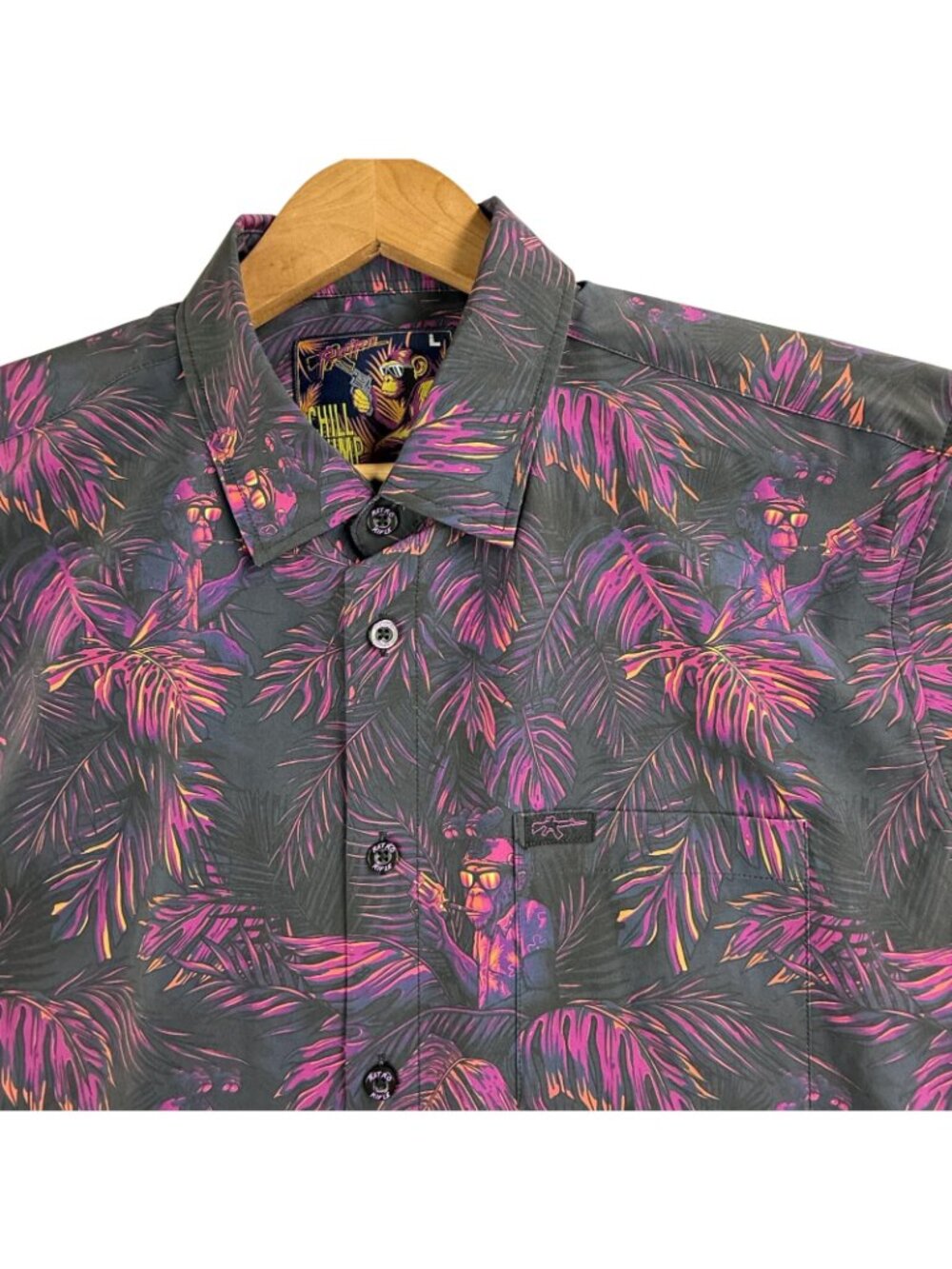 Retro Rifle Shirt Mens Large Chill Chimp Button Up Short Sleeve Tropical AOP - Picture 4 of 11